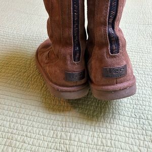 Tall Uggs size 8!